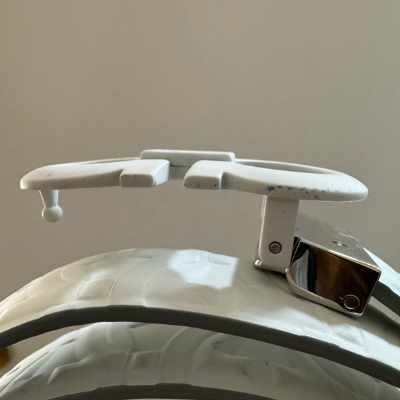 Ferragamo White High Waisted Belt - Picture 6 of 6